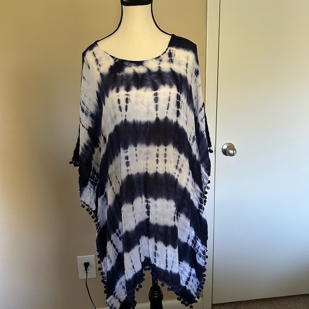Cute Options Navy and White Top